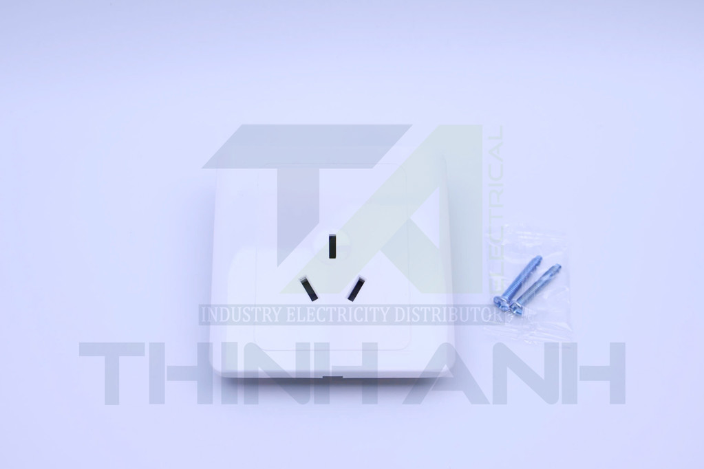 Ổ cắm 3 chân chéo 16A kích thước 86x86mm