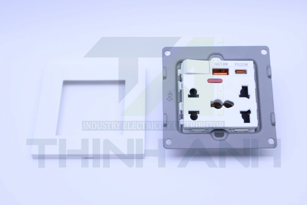 Ổ cắm 5 chấu (2 chấu+3 chấu đa năng) kèm công tắc+USB+TYPE-C+đèn báo