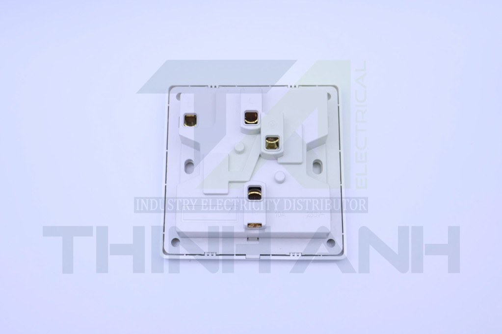 Ổ cắm 6 chấu đa năng kèm công tắc 86x86