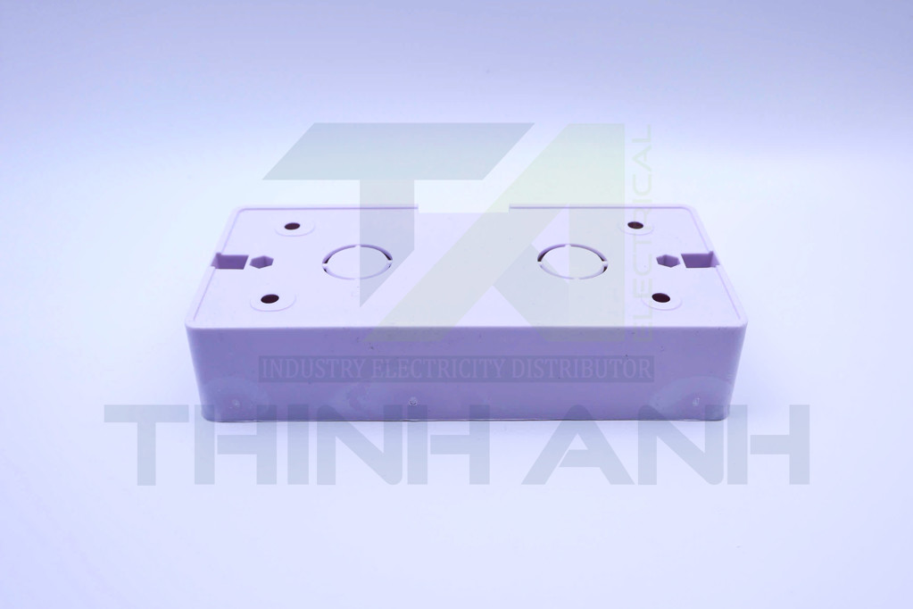 Đế nổi kín ba chữ nhật 118 ( KT 152x70x32)