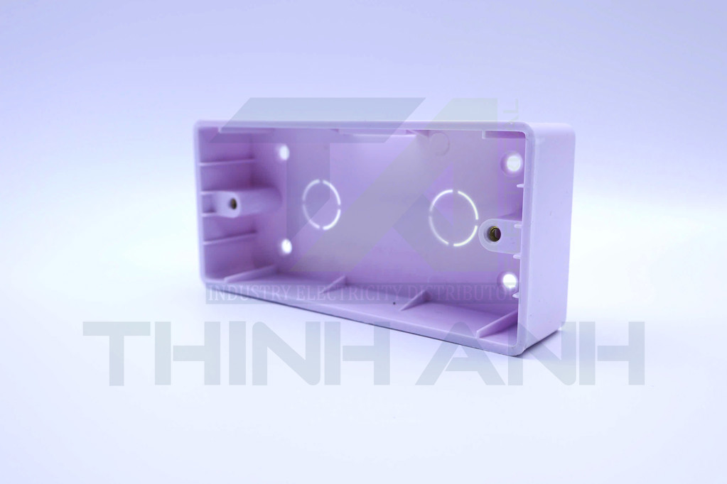Đế nổi kín ba chữ nhật 118 ( KT 152x70x32)