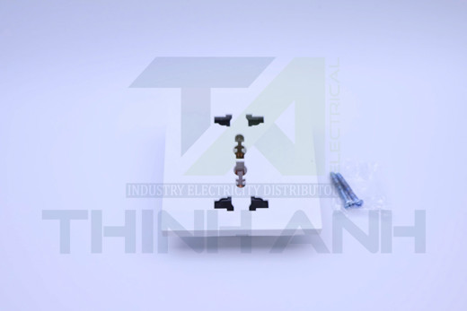 Ổ cắm 6 chấu đa năng 86x86