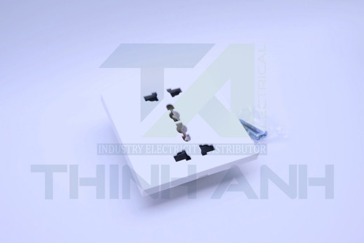 Ổ cắm 6 chấu đa năng 86x86