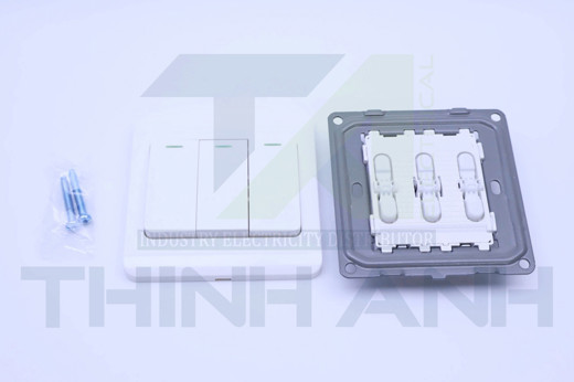 Công tắc ba 1 chiều 86x86