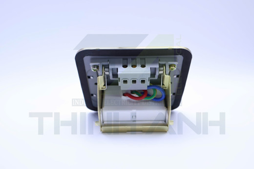 Ổ cắm âm sàn 10 chấu (2 ổ 5 chấu chéo) màu vàng