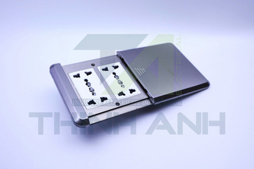 Ổ cắm âm sàn nắp trượt 4 ổ cắm 3 chấu đa năng màu xám bạc