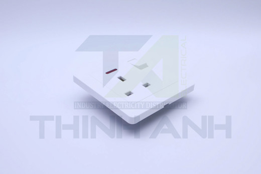 Ổ cắm đơn 3 chấu vuông 13A kèm công tắc 